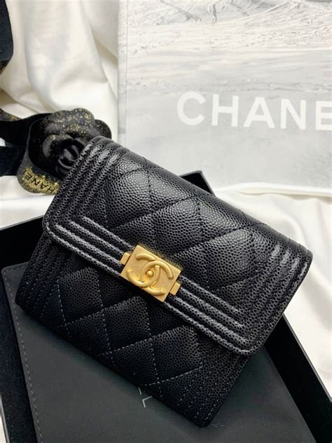 chanel boy短夾